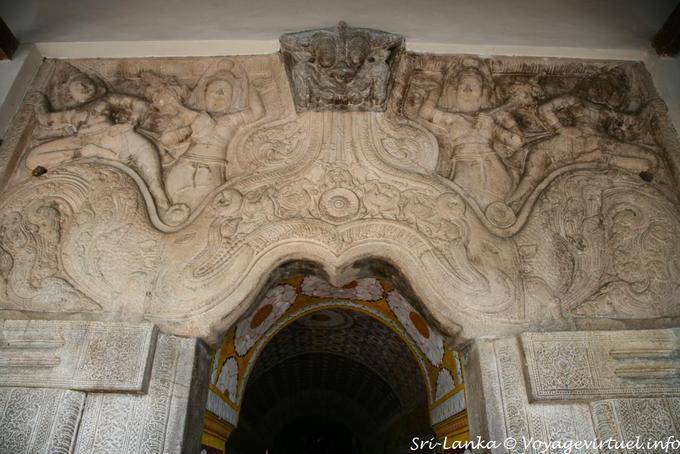 Portal decorated with Makara Torana or Arc of the dragon, Dalada Maligawa, Kandy - Sri Lanka Ceylon