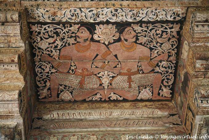 Dalada Maligawa, painting the ceiling of the ancient temple in pure style Kandy - Sri Lanka Ceylon