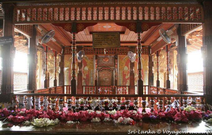 Altar flowers in the room of the Tooth, Kandy - Sri Lanka Ceylon