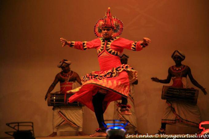 Drummers and Kandyan dancer, old exorcism ritual, Kandy - Sri Lanka Ceylon