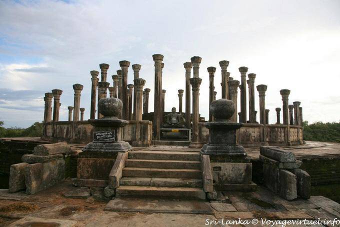 The circular house of the image or Vatadage, Medirigiriya - Sri Lanka Ceylon