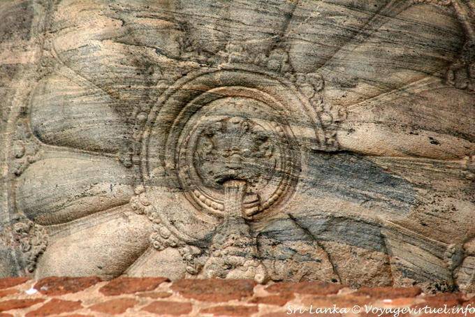 Decoration pillow reclining Buddha, Gal Vihara, Polonnaruwa - Sri Lanka Ceylon