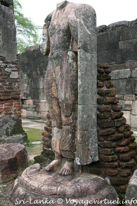 Headless Statue in Hatadage, Polonnaruwa - Sri Lanka Ceylon