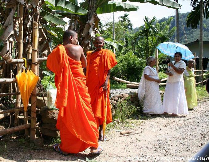 Saffron-robed monks and nuns, Kitulgala - Sri Lanka Ceylon