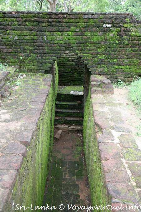 Passage in the wall accessing gardens of Sigiriya - Sri Lanka Ceylon