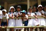 Children of Sri Lanka to the show, Pinnawela, Sri Lanka Ceylon.