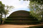 Cremation stupa Pabalu Vihara, Alahana Parivena, Polonnaruwa, Sri Lanka Ceylon.