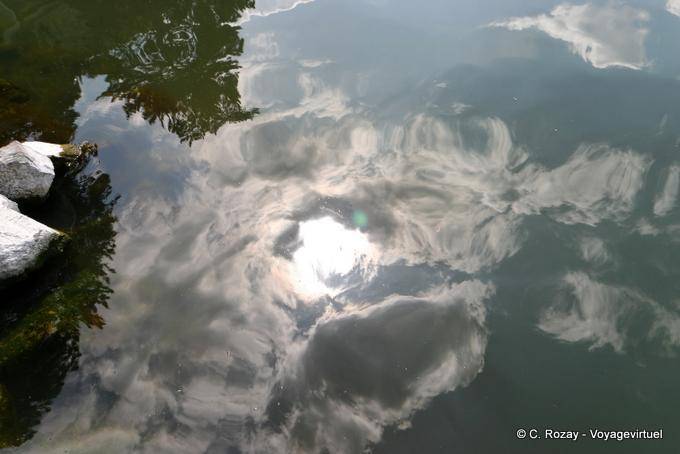 The sun in the lake, Chillon - Switzerland