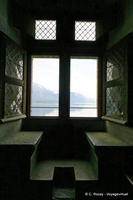 The altar, Chillon Castle - Switzerland
