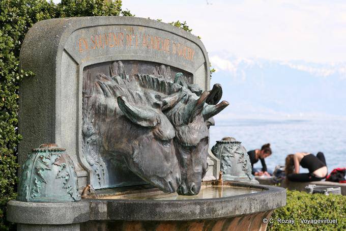 Sculpture of three donkeys Ouchy - Switzerland