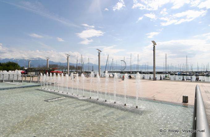 The port of water jets, Ouchy - Switzerland