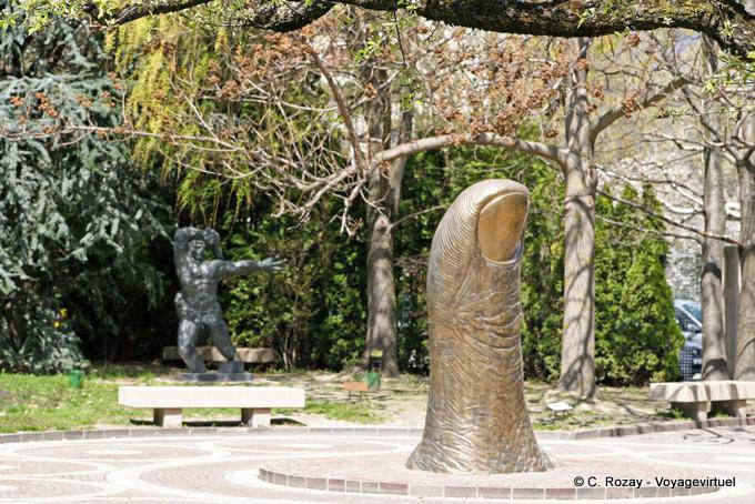 Martigny Gianadda, César Baldaccini, the Giant Thumb - Switzerland