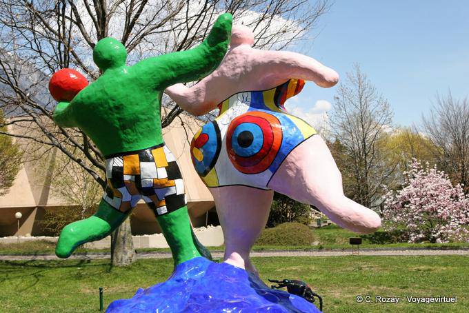 Gianadda Foundation, bathers, Niki de Saint Phalle sculpture - Switzerland