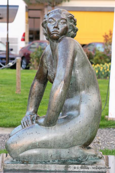 The Faunesse Henri Paquet, Switzerland Park, bronze face Majectic, Montreux - Switzerland