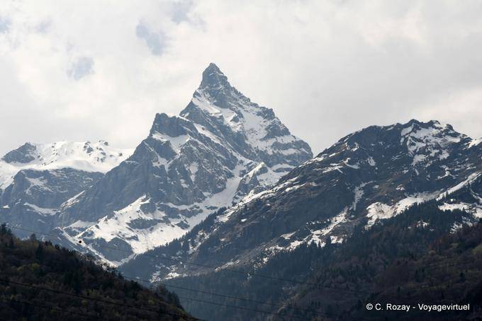 Snowy peak in the Alps - Switzerland