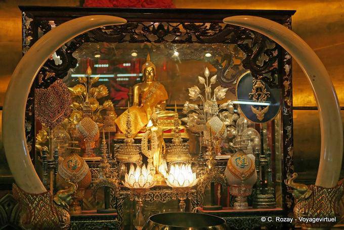 Wealth in ivory tusks, Wat Choeng Phanan, Ayutthaya - Thailand