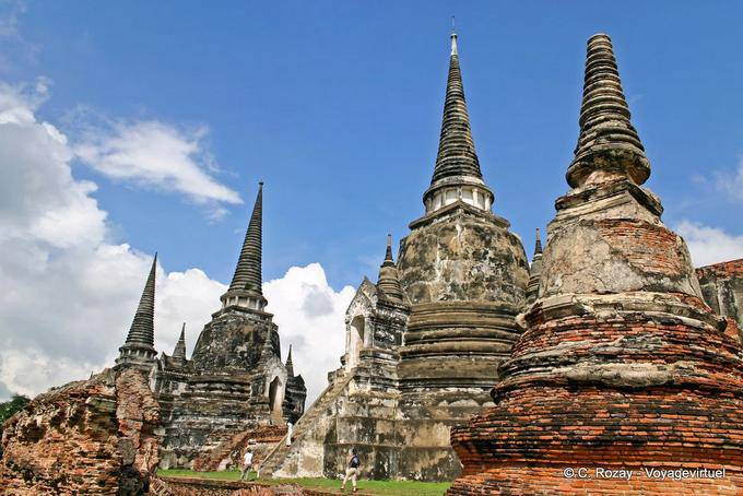 View the three chedi Southeast, Wat Phra Sri Samphet, Ayutthaya - Thailand