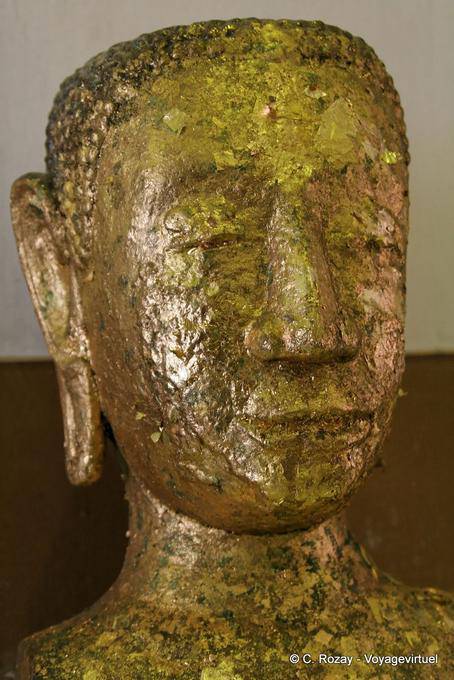 Bust of an ancient Buddha, Wat Phra Sri Samphet, Ayutthaya - Thailand