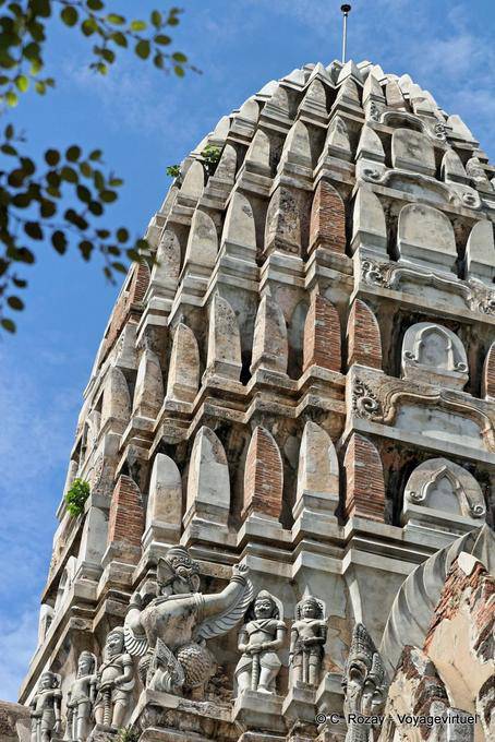 Detail of the main prang, Wat Raj Burana, Ayutthaya - Thailand
