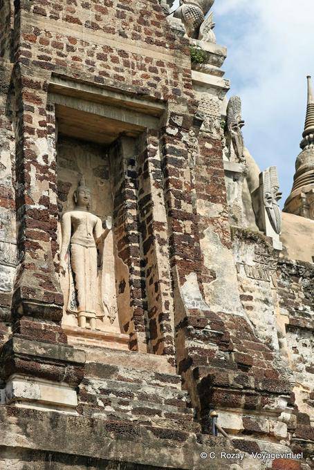 Jataka niche (Ratchaburana), Wat Raj Burana, Ayutthaya - Thailand