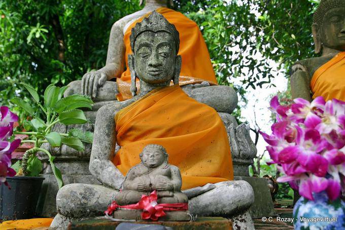 Buddhist triptych, Wat Yai Chai Mongkol, Ayutthaya - Thailand