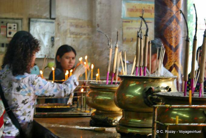 Prayer candles and incense, Wat Yai Chai Mongkol, Ayutthaya - Thailand