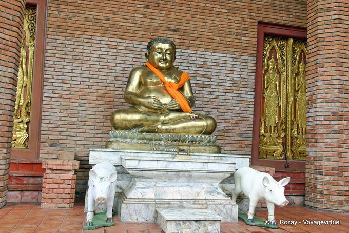 Chinese Buddha pigs, Wat Yai Chai Mongkol, Ayutthaya - Thailand