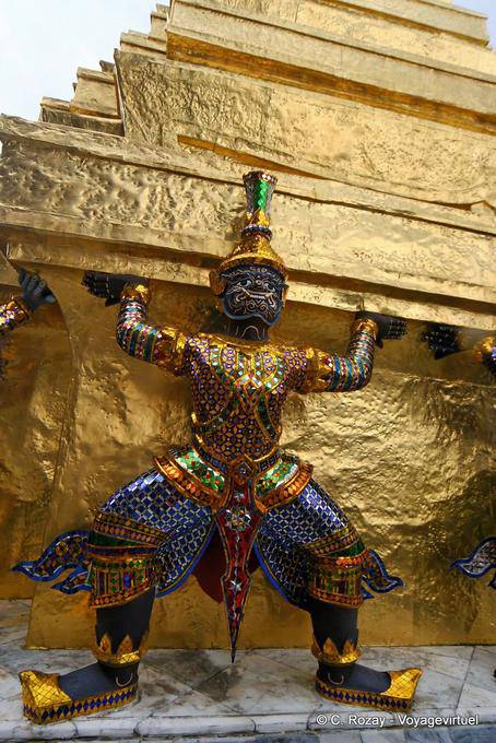 Guards supporting Golden Chedi, Wat Phra Kaew, Bangkok - Thailand