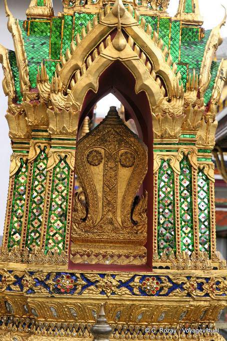 Monument in Ramah, Wat Phra Kaew, Bangkok - Thailand
