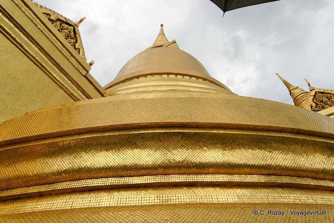 Gros Phra Sri Ratana plan Chedi, Wat Phra Kaew, Bangkok - Thailand