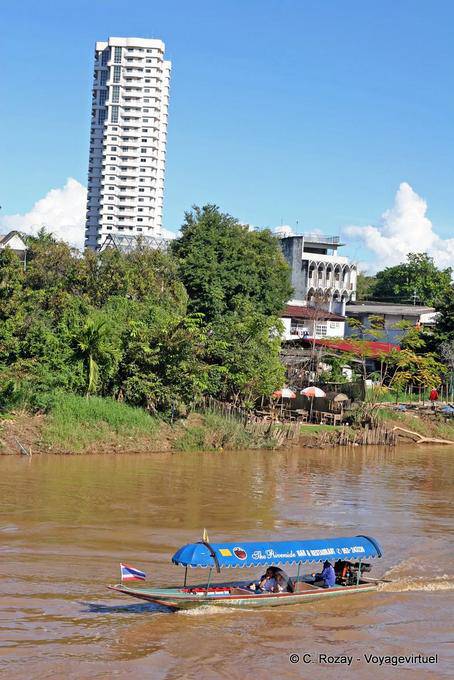 Boat building, Chiang Mai - Thailand