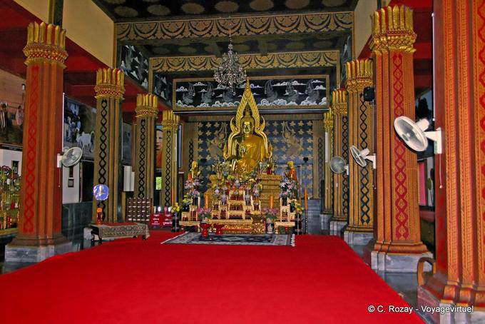 Prayer hall of Wat Pan On, Chiang Mai Temple - Thailand