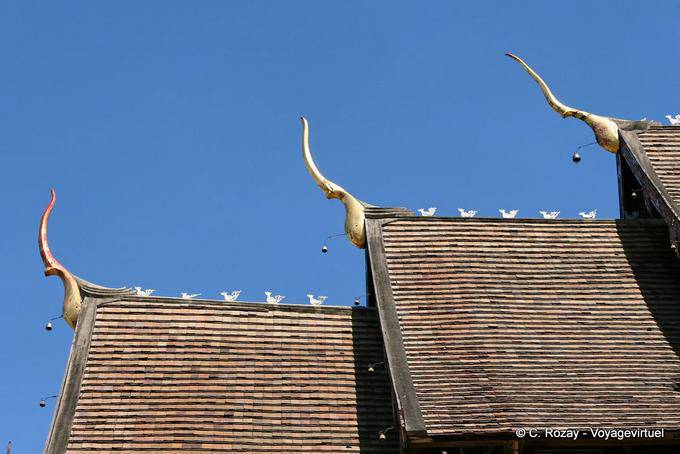 Roof ornaments, Wat Phan Tao, Chiang Mai Temple - Thailand