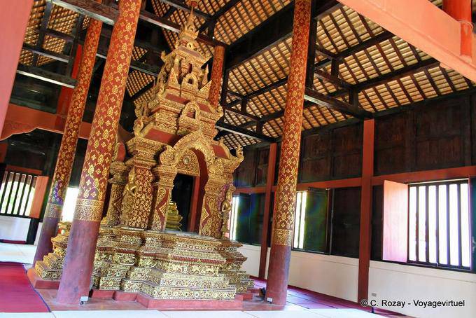 Interior of a temple Wat Phra Singh, Chiang Mai Temple - Thailand