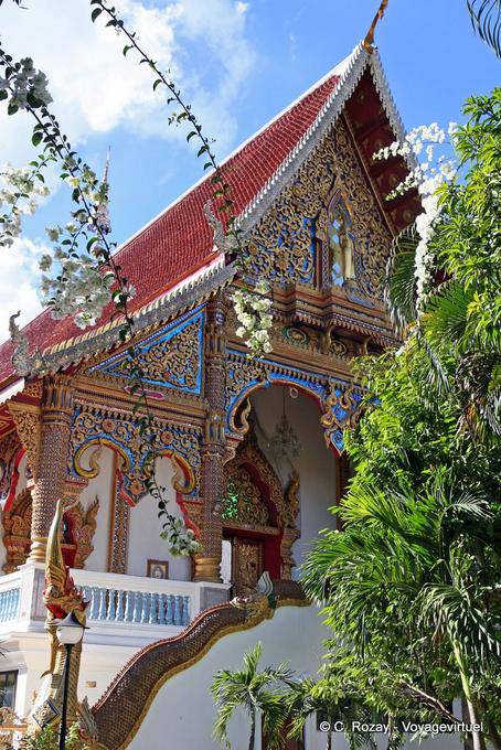 Magnificence of Thai art, Chiang Mai Temple - Thailand