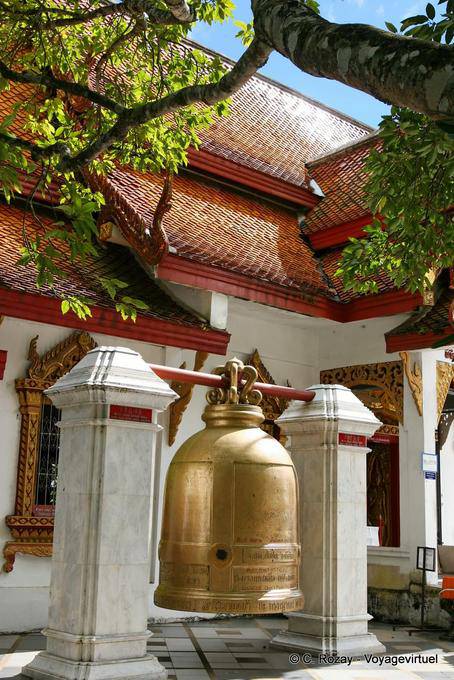 Golden bell, Wat Doi Suthep, Chiang Mai - Thailand