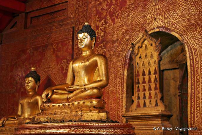 Lion Buddha, revered Wat Phra Singh, Chiang Mai - Thailand