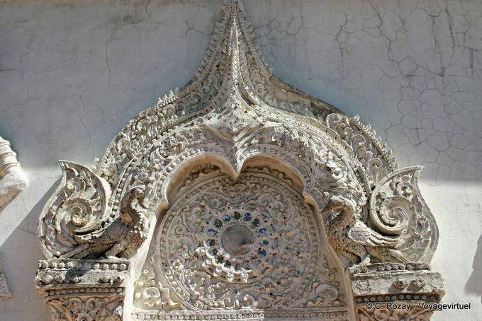 Architectural detail, Wat Phra Singh, Chiang Mai - Thailand