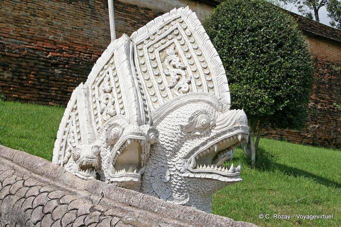 Triple Naga at the entrance of Wat Phra That Lampang Luang - Thailand