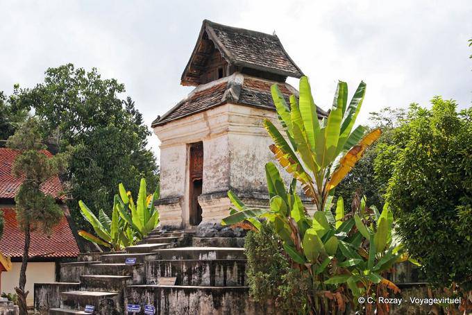 The chapel Footprint (Ho Phra Putthabat), Wat Phra That Lampang Luang - Thailand