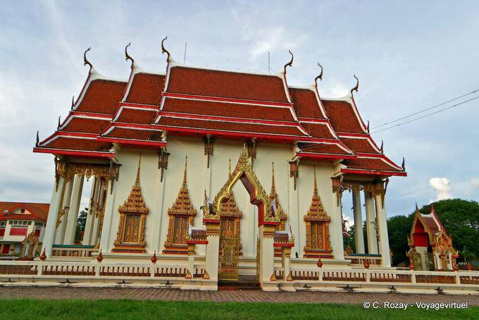 Ubosoth profile at Wat Chalong, Phuket - Thailand