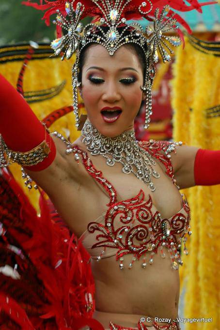 Joyeuse endiamantée, Festival Patong, Phuket - Thailand