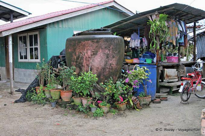 Water tank, Phuket Town Gypsy - Thailand