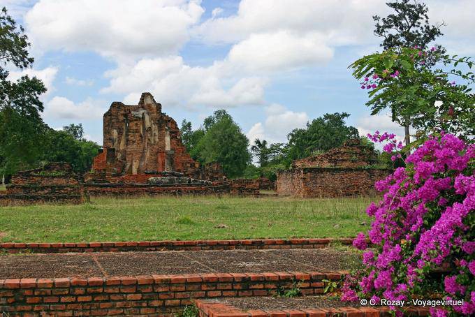 Khmer temple ruins, Sukhothai, Wat Phra Pai Luang - Thailand