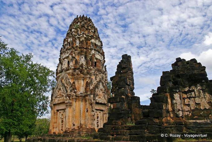 North Tower, Sukhothai, Wat Phra Pai Luang - Thailand