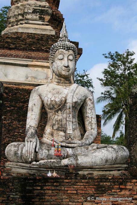 Bhumisparsha-Mudra Buddha, Sukhothai, Wat Sa Si - Thailand