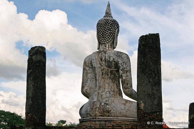 Buddha back view, Sukhothai, Wat Trapang Ngoen - Thailand