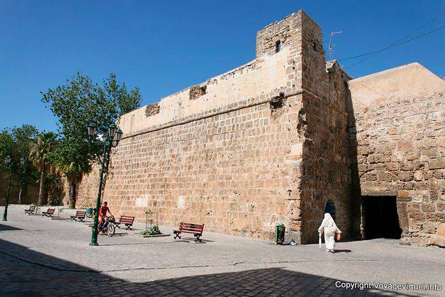 Bizerte, outside the walls - Tunisia