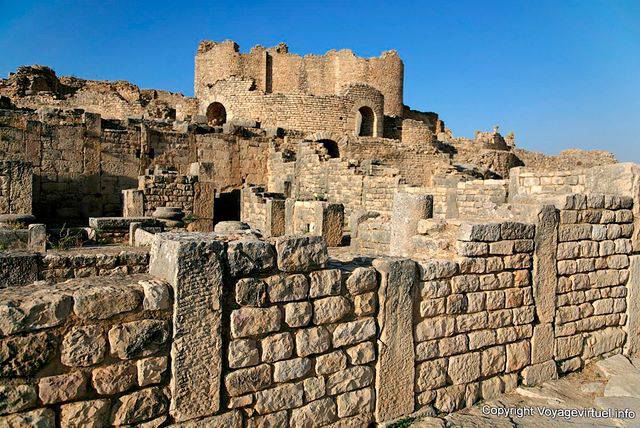 Dougga, the walls of ancient dwellings - Tunisia