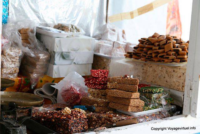 Hammamet, honey cakes and other sweets - Tunisia